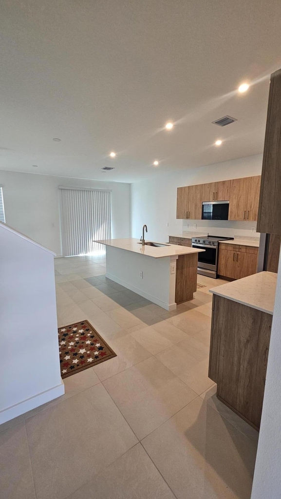 5351 Se Cable Drive - Photo 2