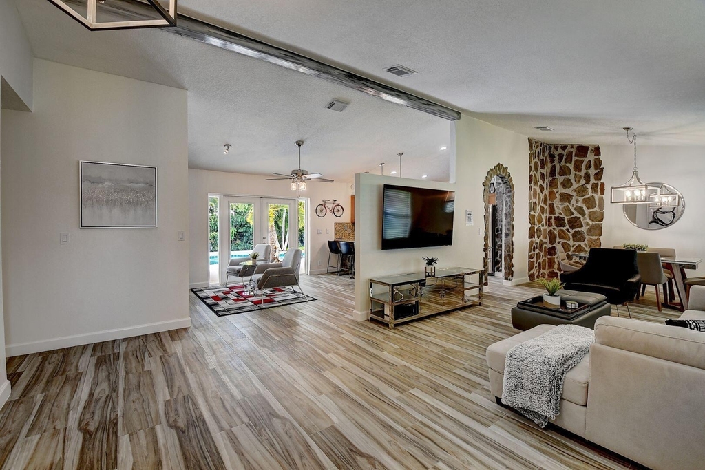 509 Eldorado Lane - Photo 2