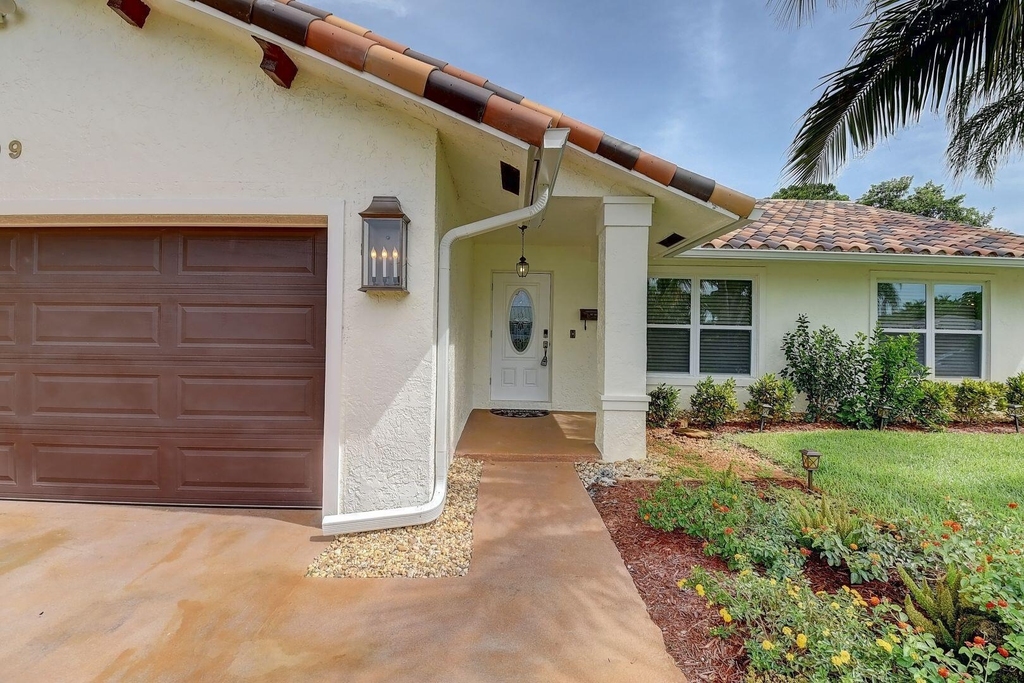 509 Eldorado Lane - Photo 1