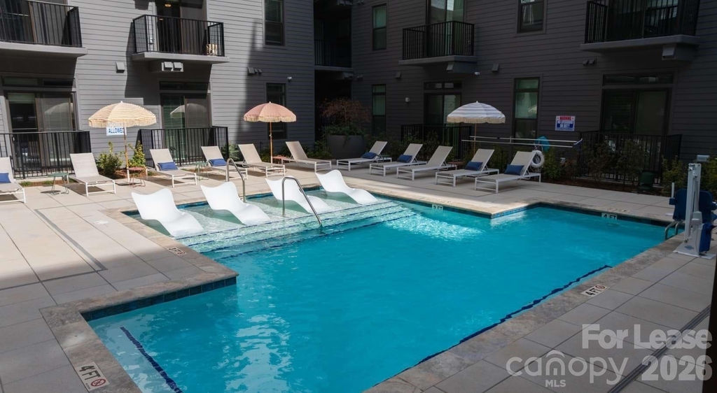 426 N Tryon Street - Photo 4