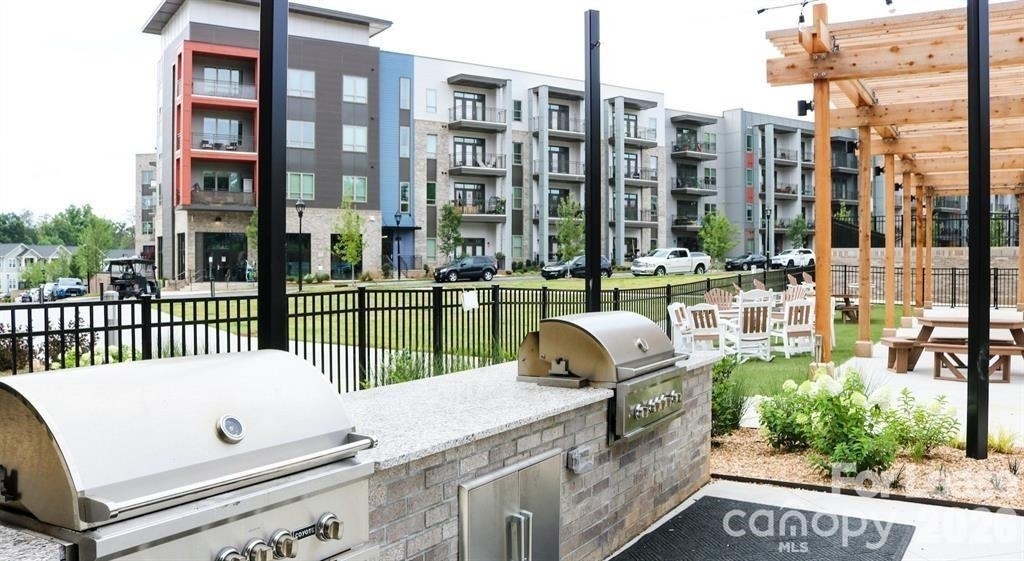 1308 Lorna Street - Photo 24