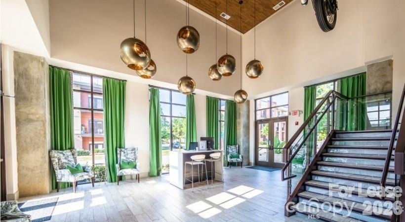 1308 Lorna Street - Photo 6