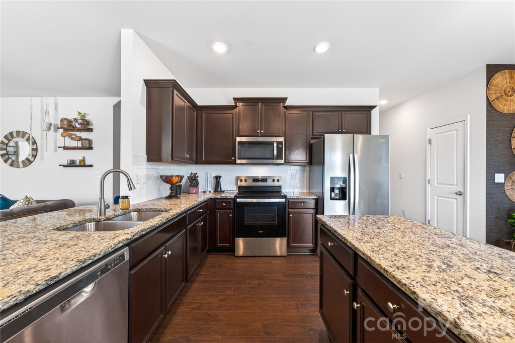 10008 Brawley Lane - Photo 3
