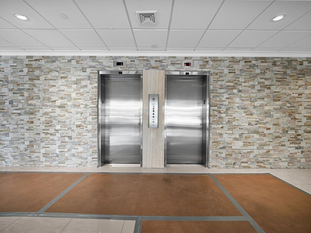 2049 S Ocean Drive - Photo 36