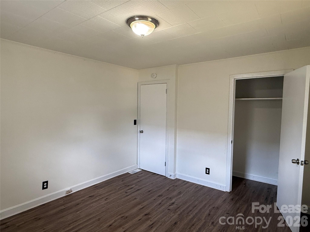 6009 Monteith Drive - Photo 4