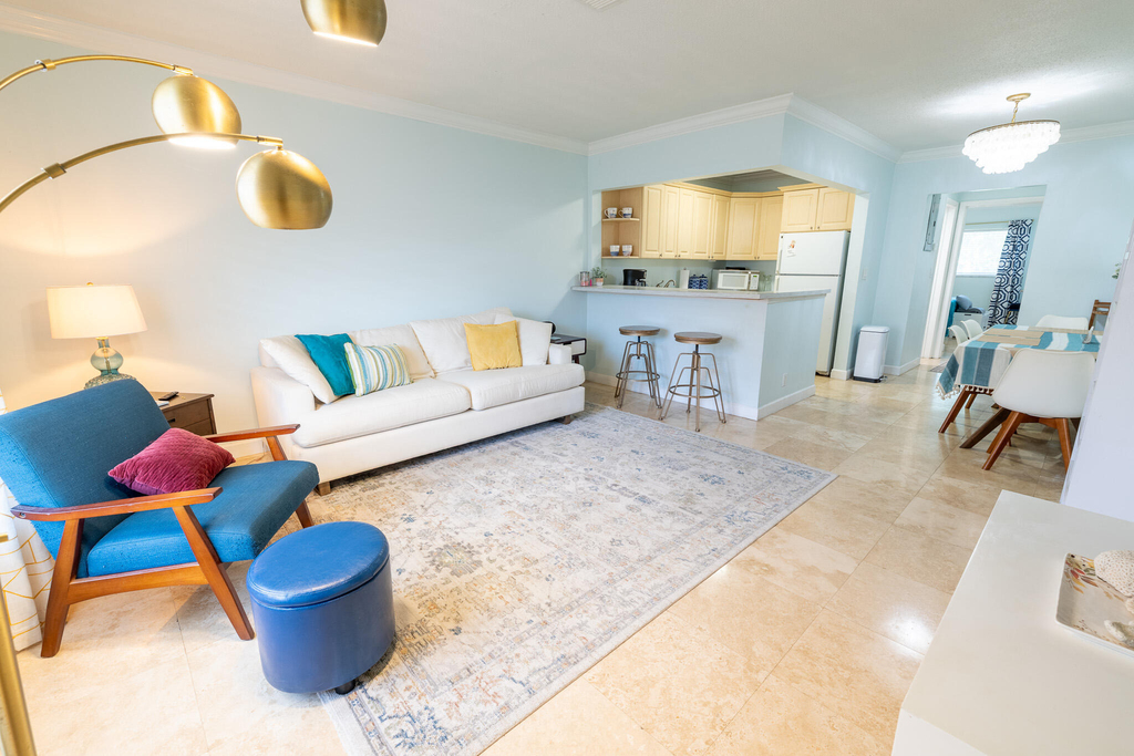 3215 Ne 15th Street - Photo 1