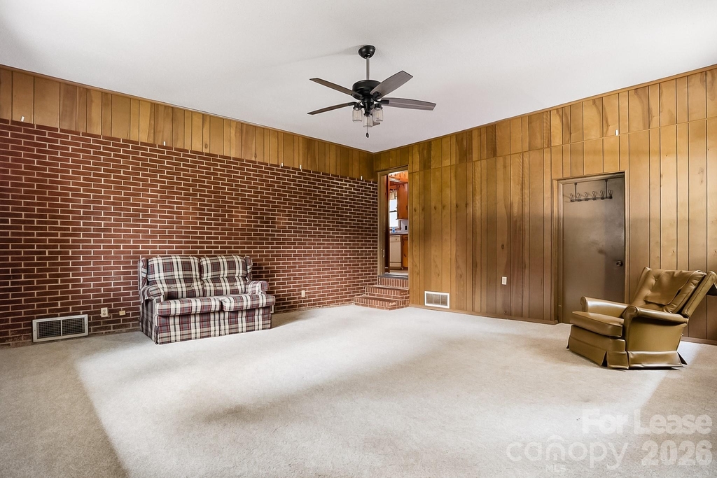 6510 Pleasant Grove Road - Photo 18