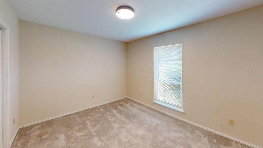 853 W Wintergreen Road - Photo 13