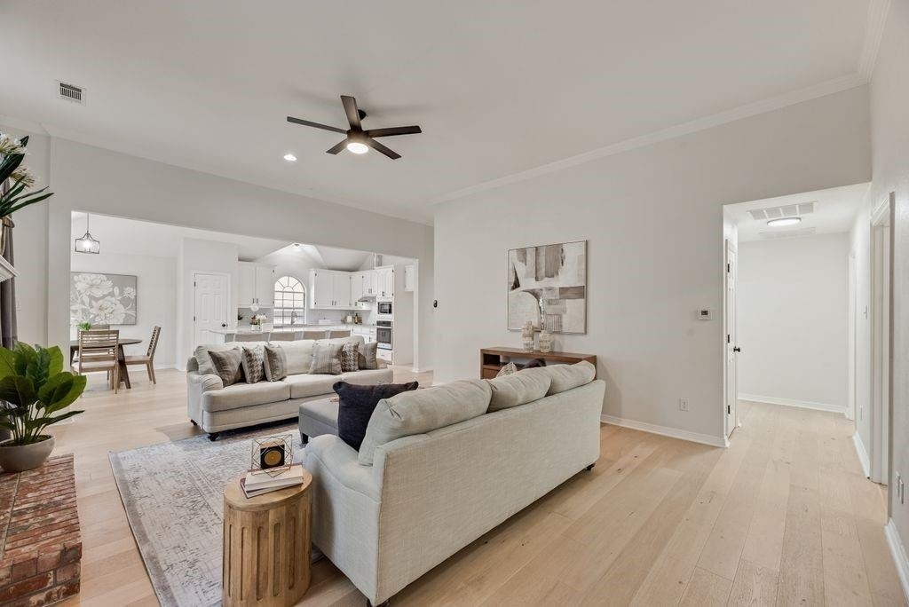1412 Melody Lane - Photo 1