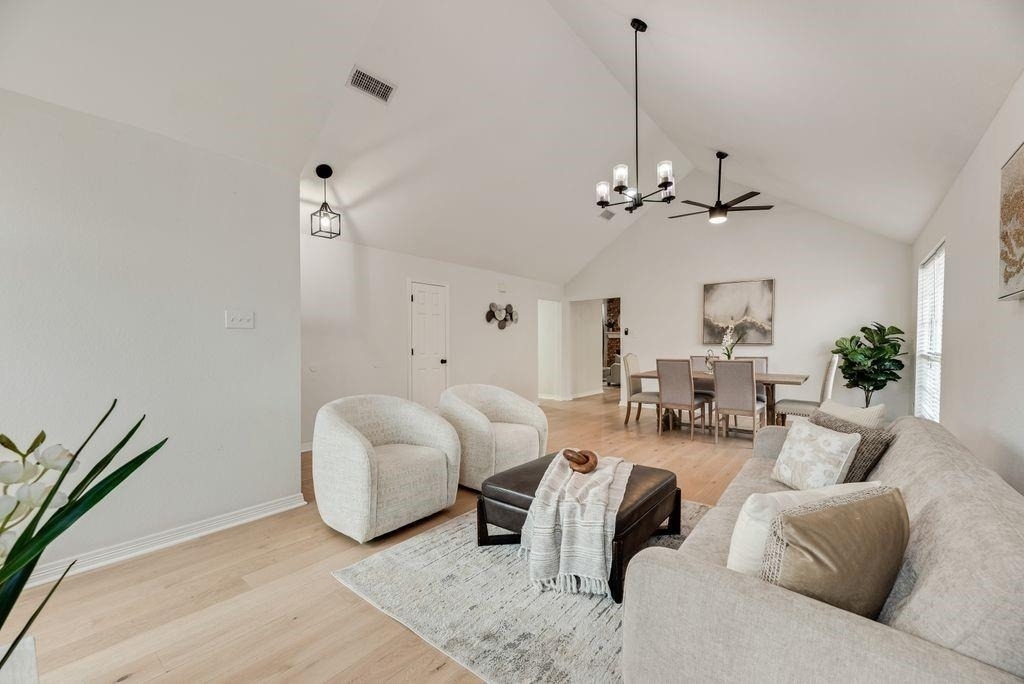 1412 Melody Lane - Photo 4