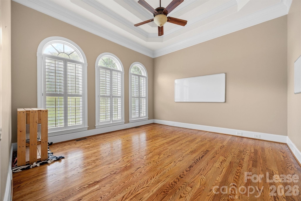 334 Stone Cliff Lane - Photo 4
