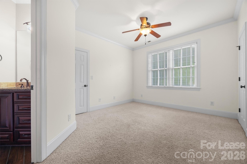 334 Stone Cliff Lane - Photo 21