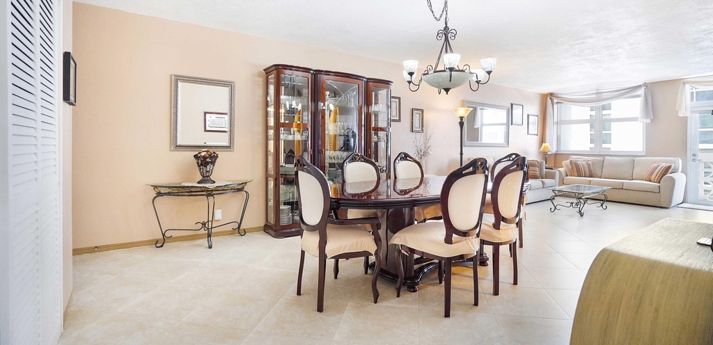 4250 Galt Ocean Drive - Photo 3