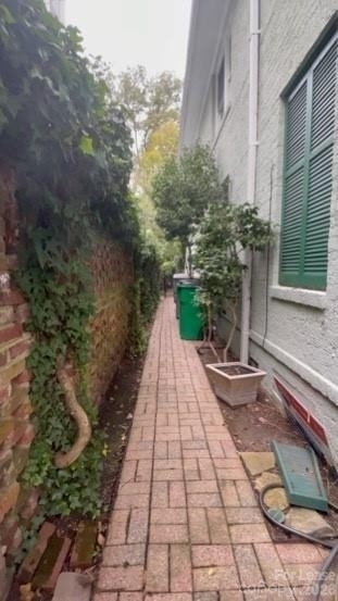 404 W 8th Street - Photo 1