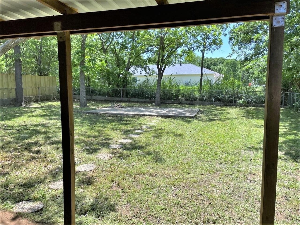 720 Chisholm Trail - Photo 21