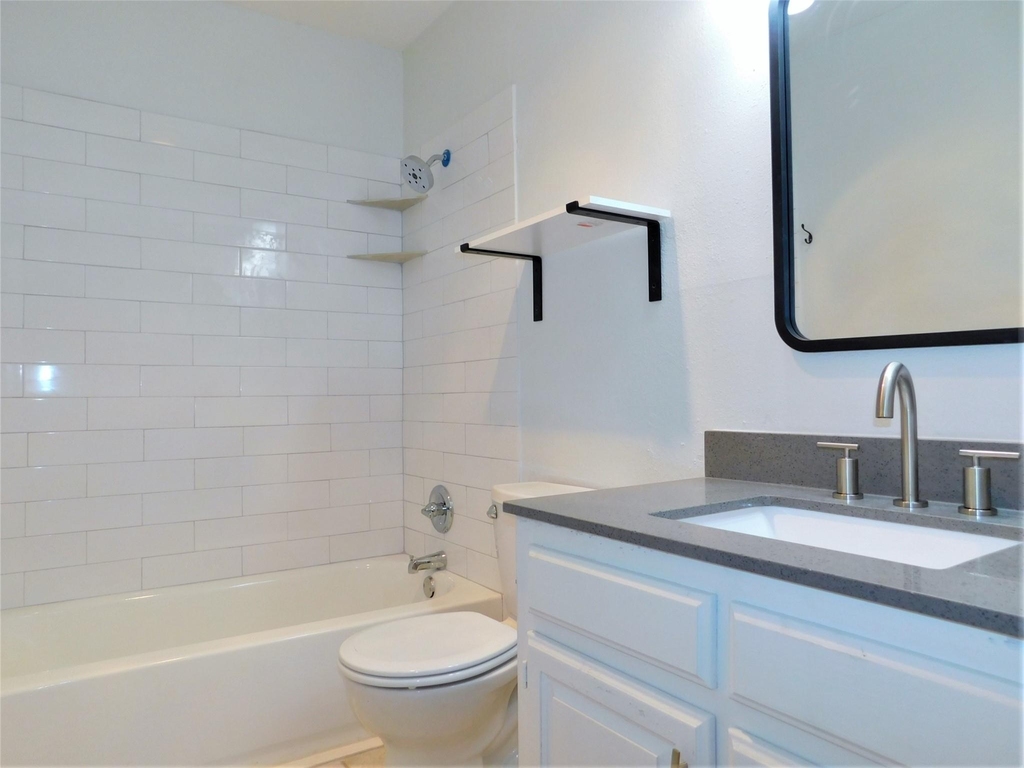 8865 Camfield Way - Photo 16