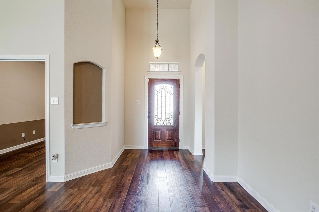 429 Foxcraft Drive - Photo 1
