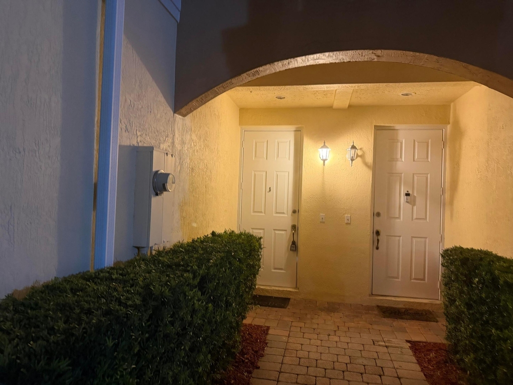 4673 Sw 75th Way - Photo 5