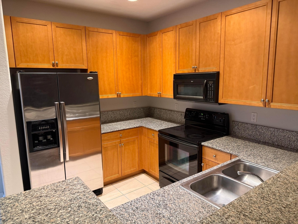 4673 Sw 75th Way - Photo 0