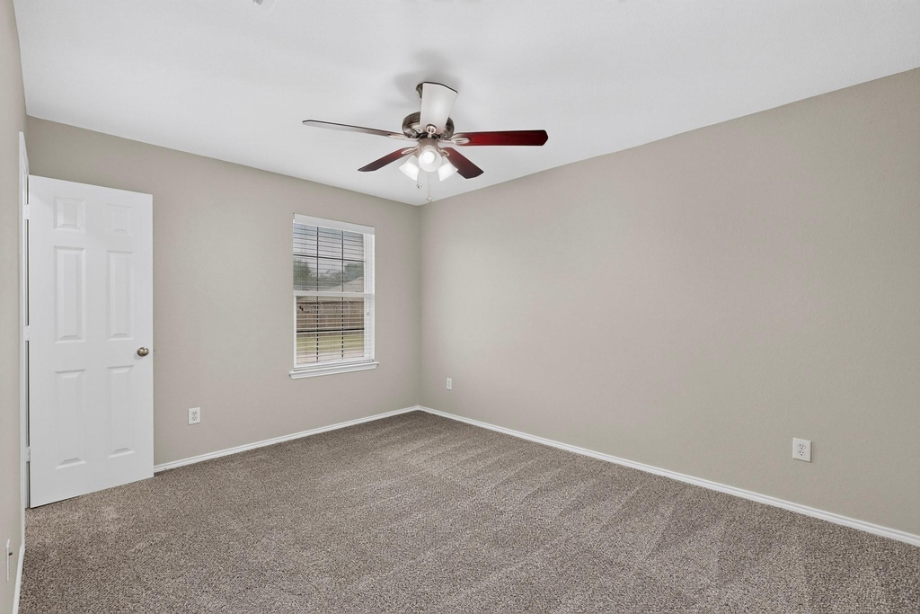 127 Abelia Drive - Photo 28