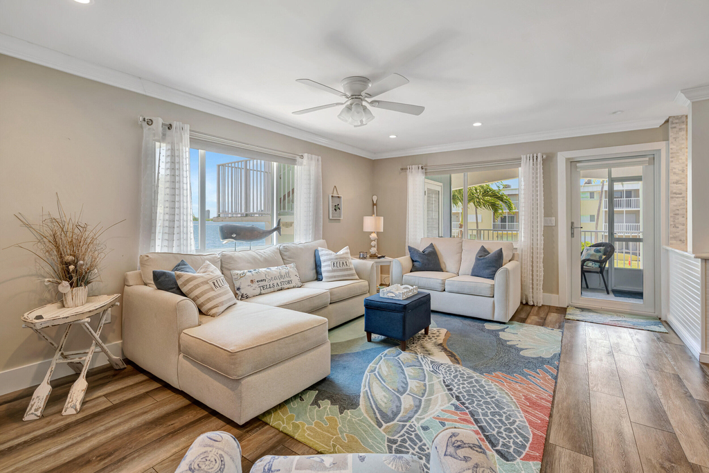 110 Shore Court - Photo 9