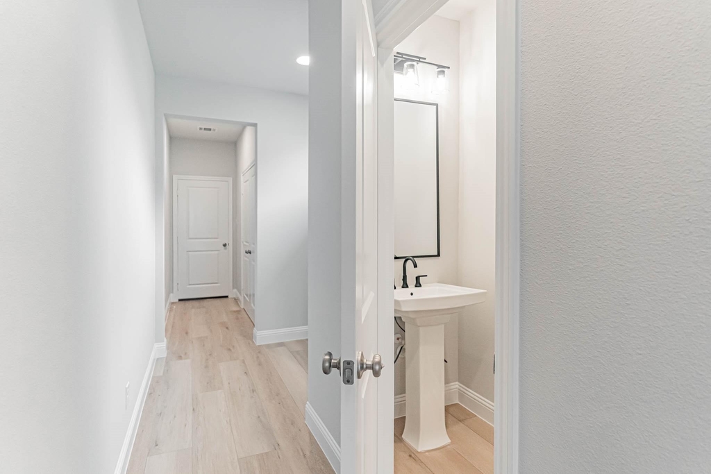 933 Carnation Drive - Photo 13