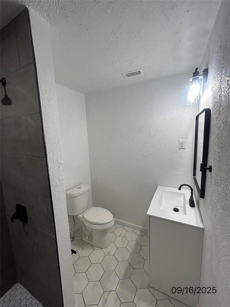515 N Donna - Photo 17