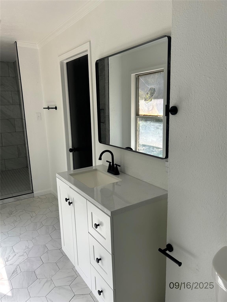 515 N Donna - Photo 7