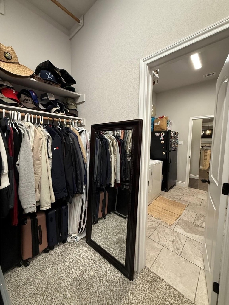 1013 Sky Court - Photo 30