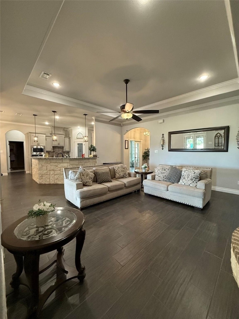 1013 Sky Court - Photo 9