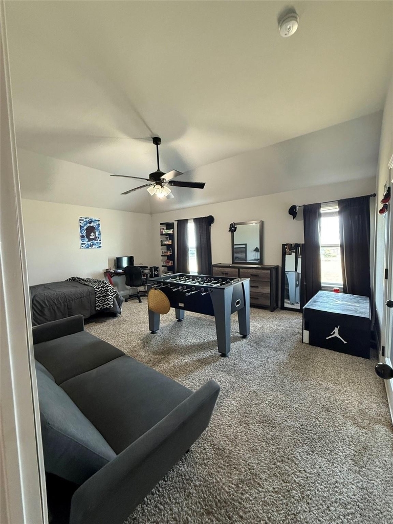 1013 Sky Court - Photo 23