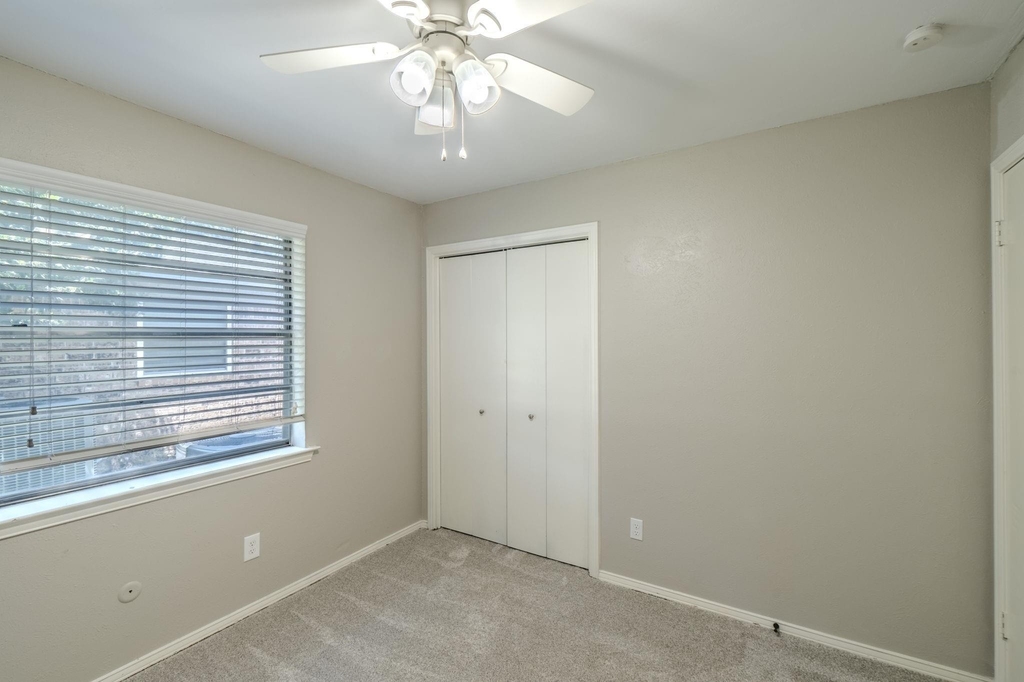 1701 Brookhaven Circle - Photo 18