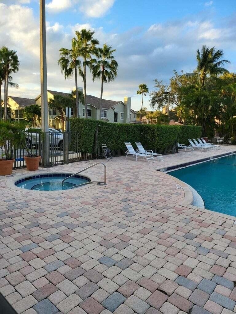 1206 Belmont Place - Photo 28