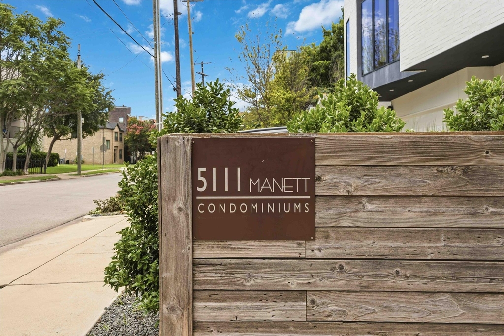 5111 Manett Street - Photo 1