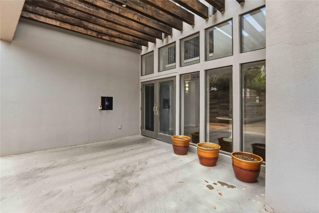 5111 Manett Street - Photo 4