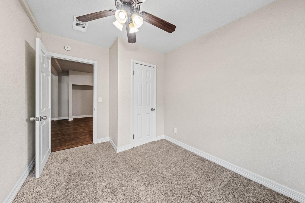 117 N Oak Street - Photo 22