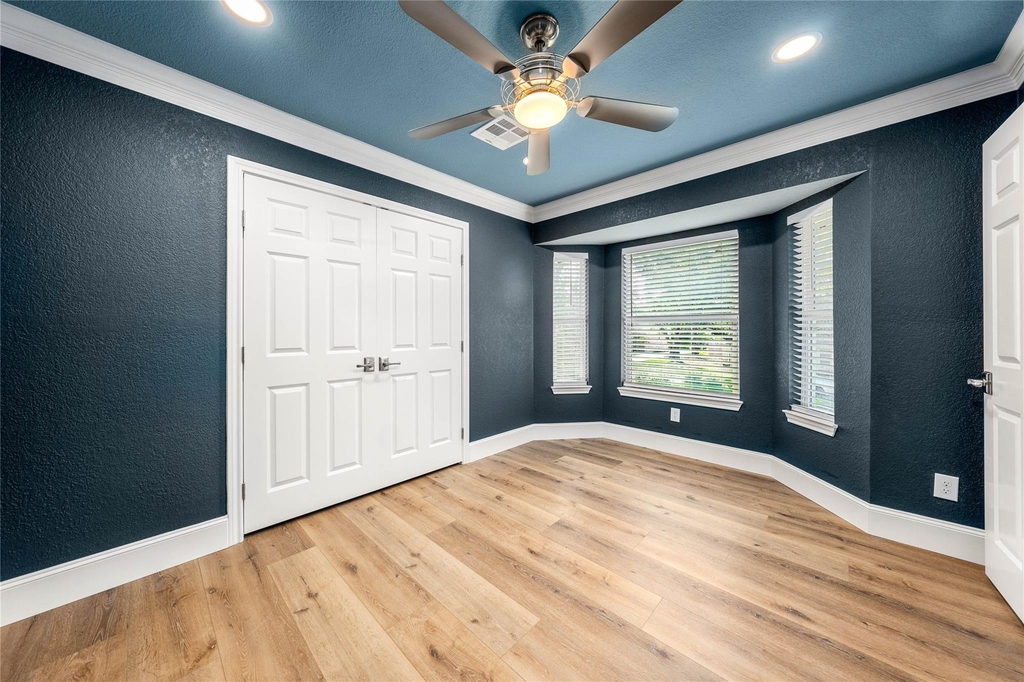 9916 Sandalwood Drive - Photo 26