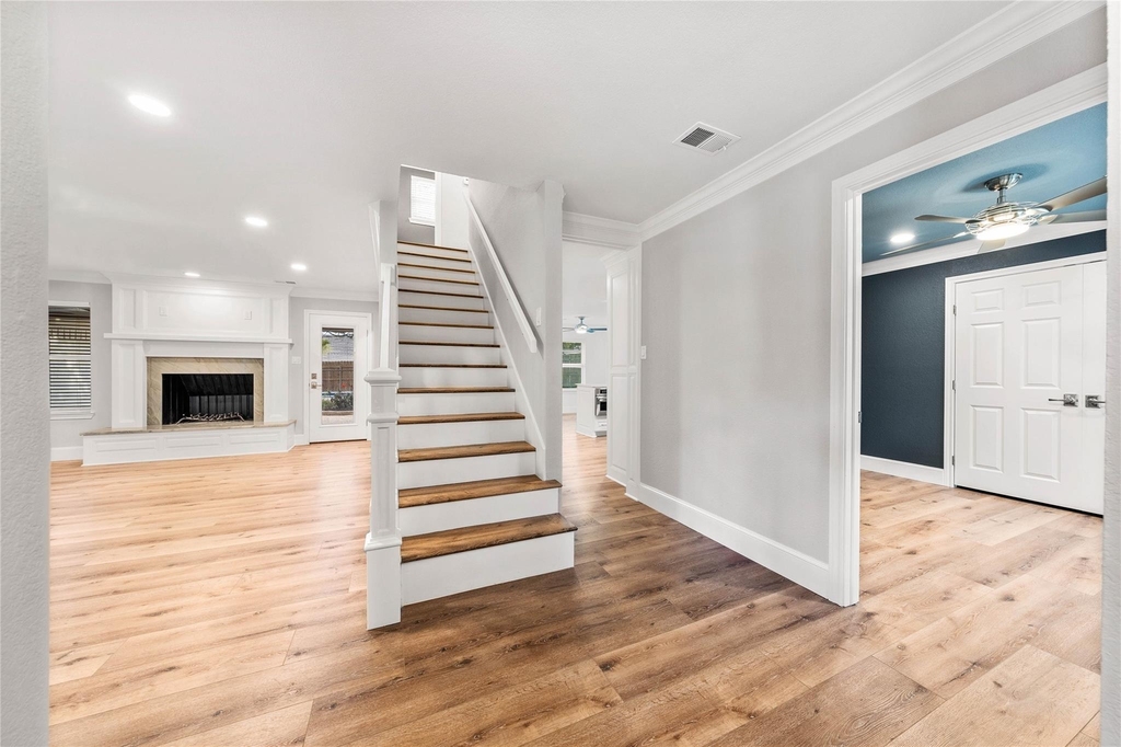 9916 Sandalwood Drive - Photo 25