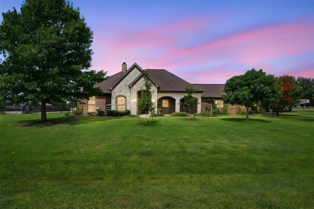 5641 Country South Lane - Photo 0