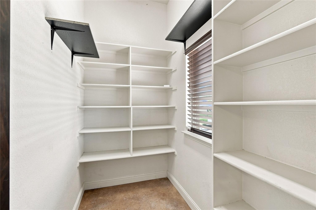 5641 Country South Lane - Photo 32