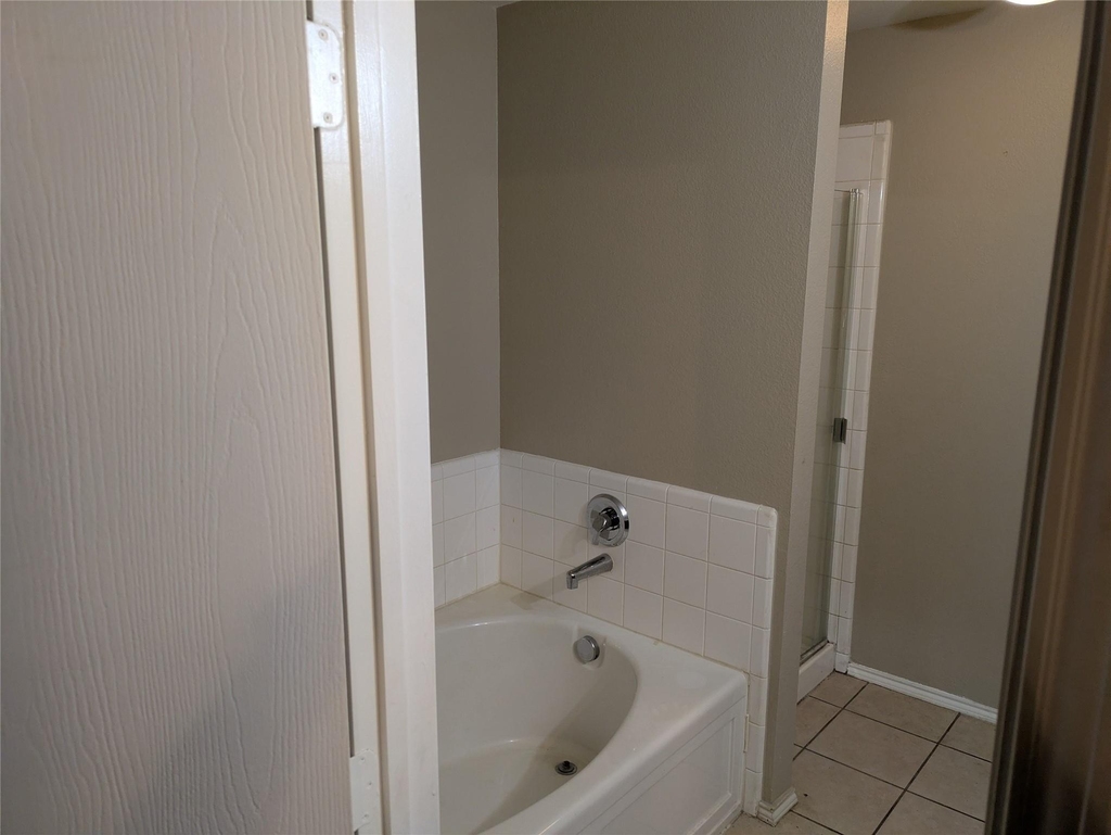2005 Wildwood Drive - Photo 13
