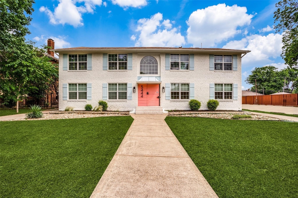 5444 Gaston Avenue - Photo 13