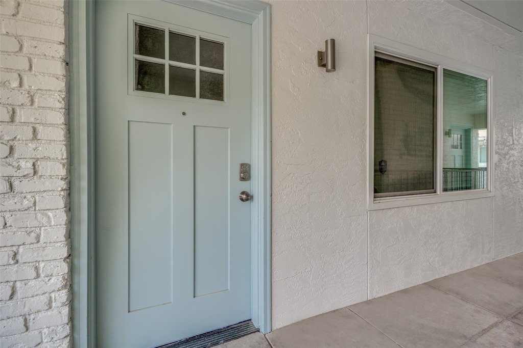 5444 Gaston Avenue - Photo 15
