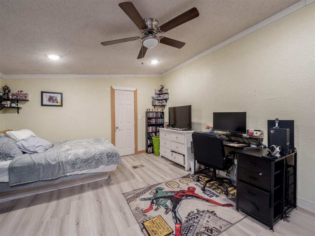 8591 W Ridge Drive - Photo 9