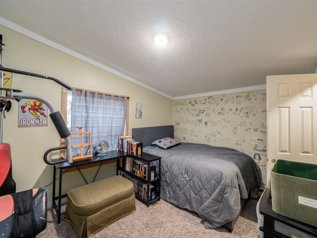 8591 W Ridge Drive - Photo 8
