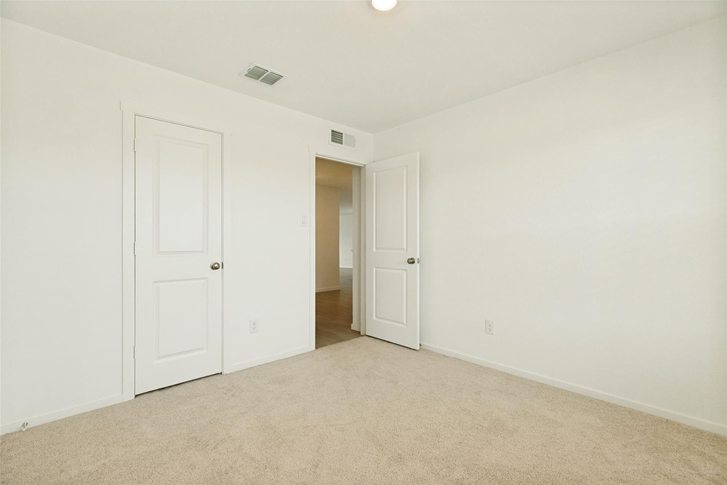 621 Holleman Drive - Photo 18