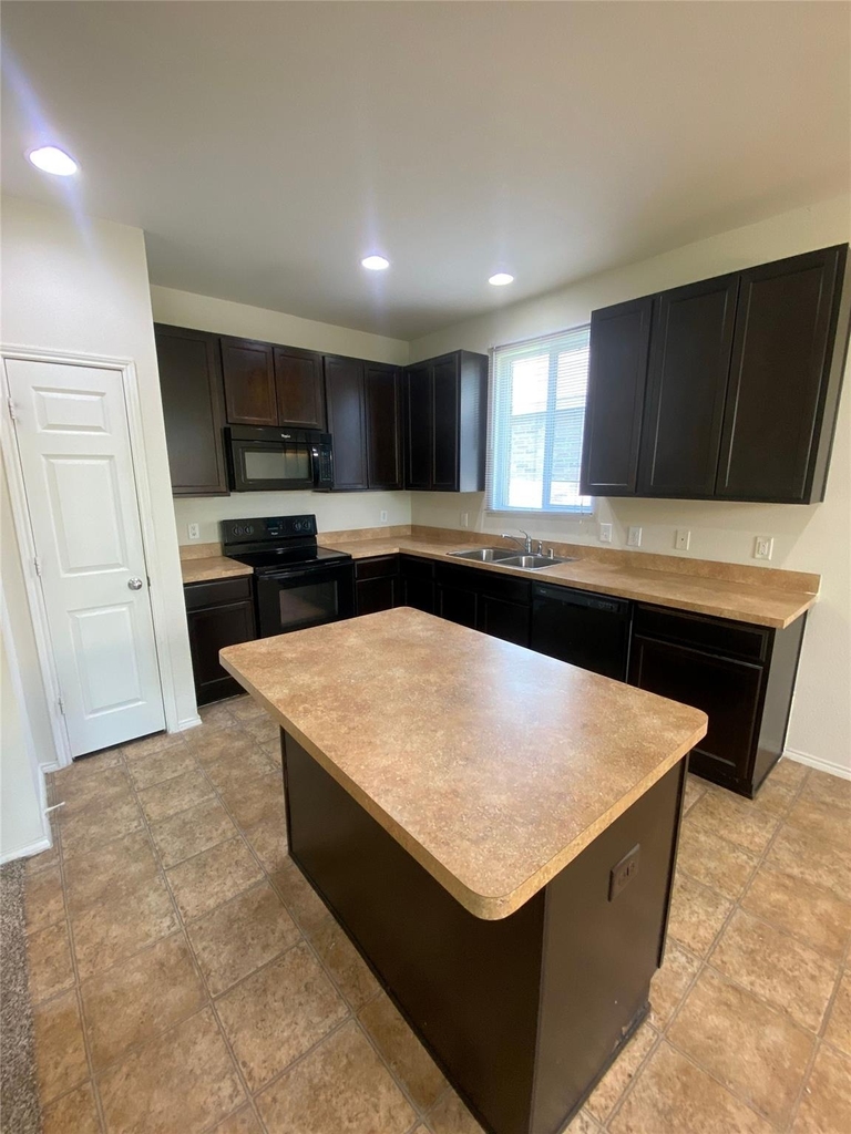 1721 Megan Creek Drive - Photo 8