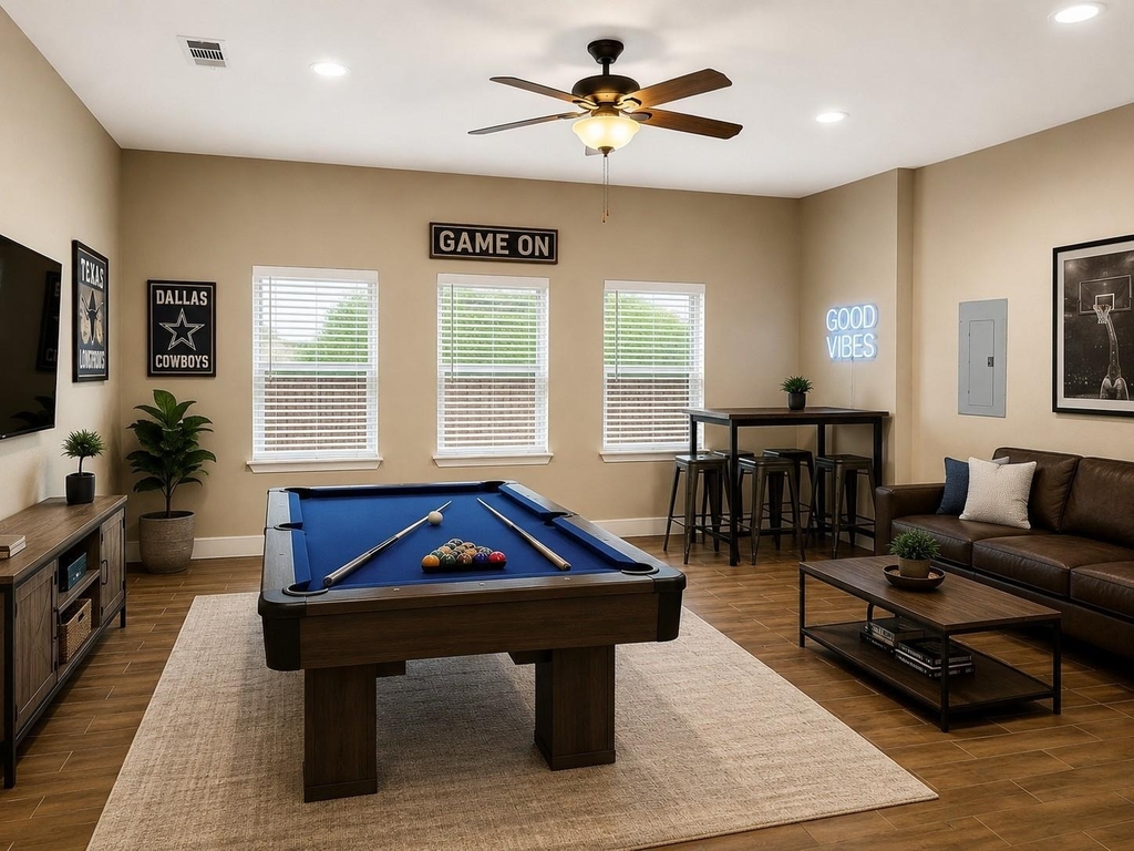 719 E 6th Street - Photo 11