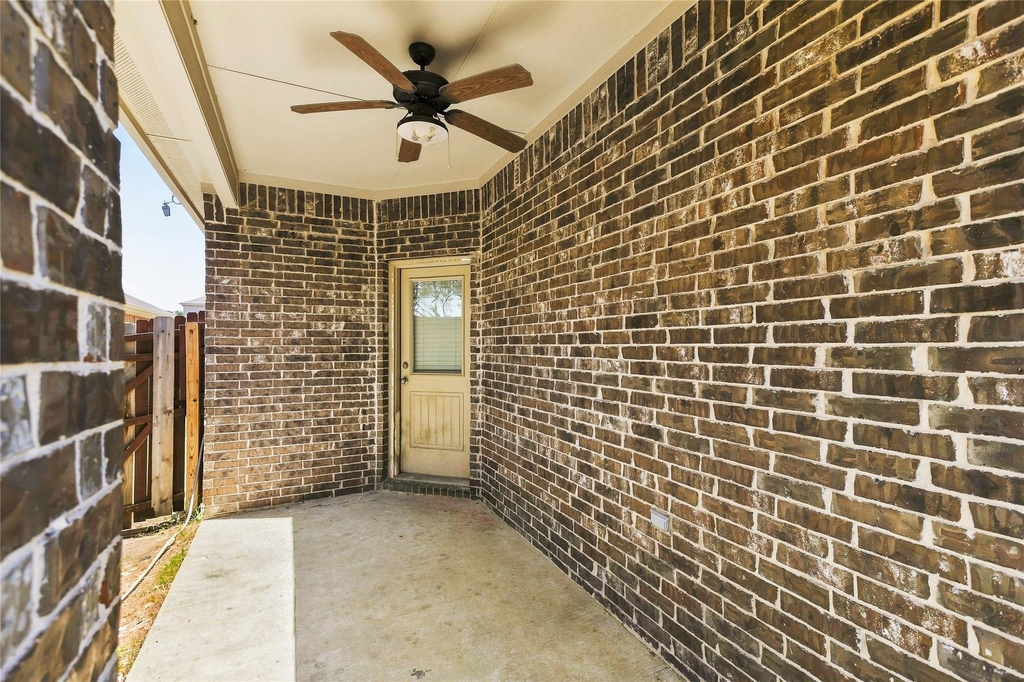 11620 Aquilla Drive - Photo 33