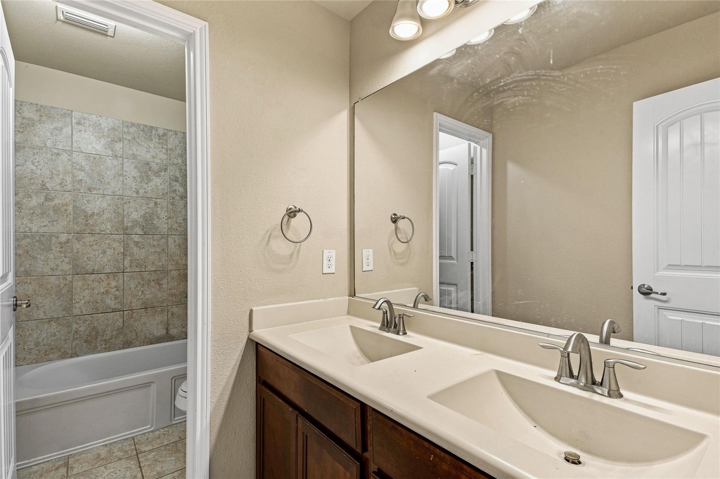 11620 Aquilla Drive - Photo 24